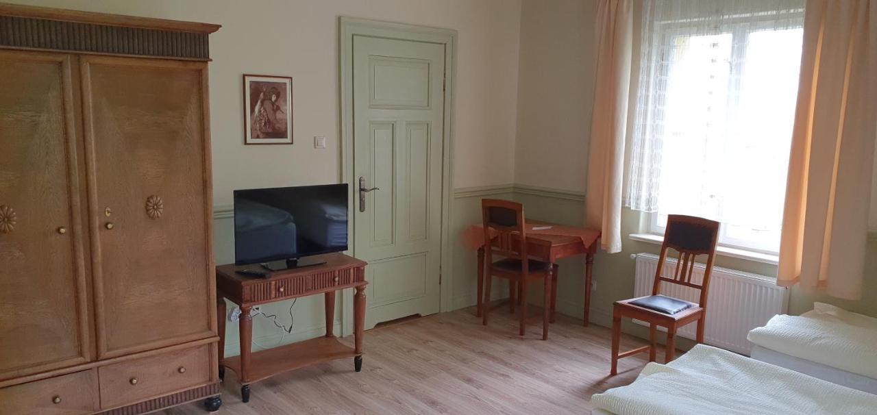 Villa Kliche Przerzeczyn-Zdroj Bagian luar foto